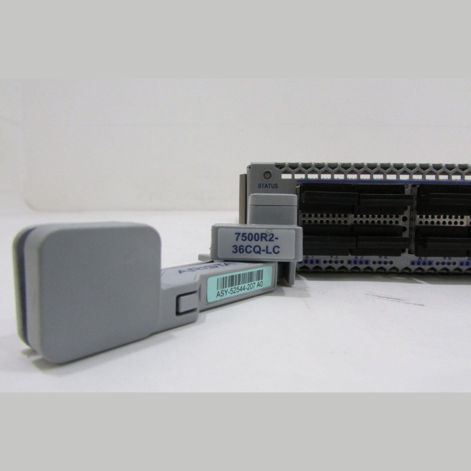 Arista DCS-7500R2-36CQ-LC Line Card